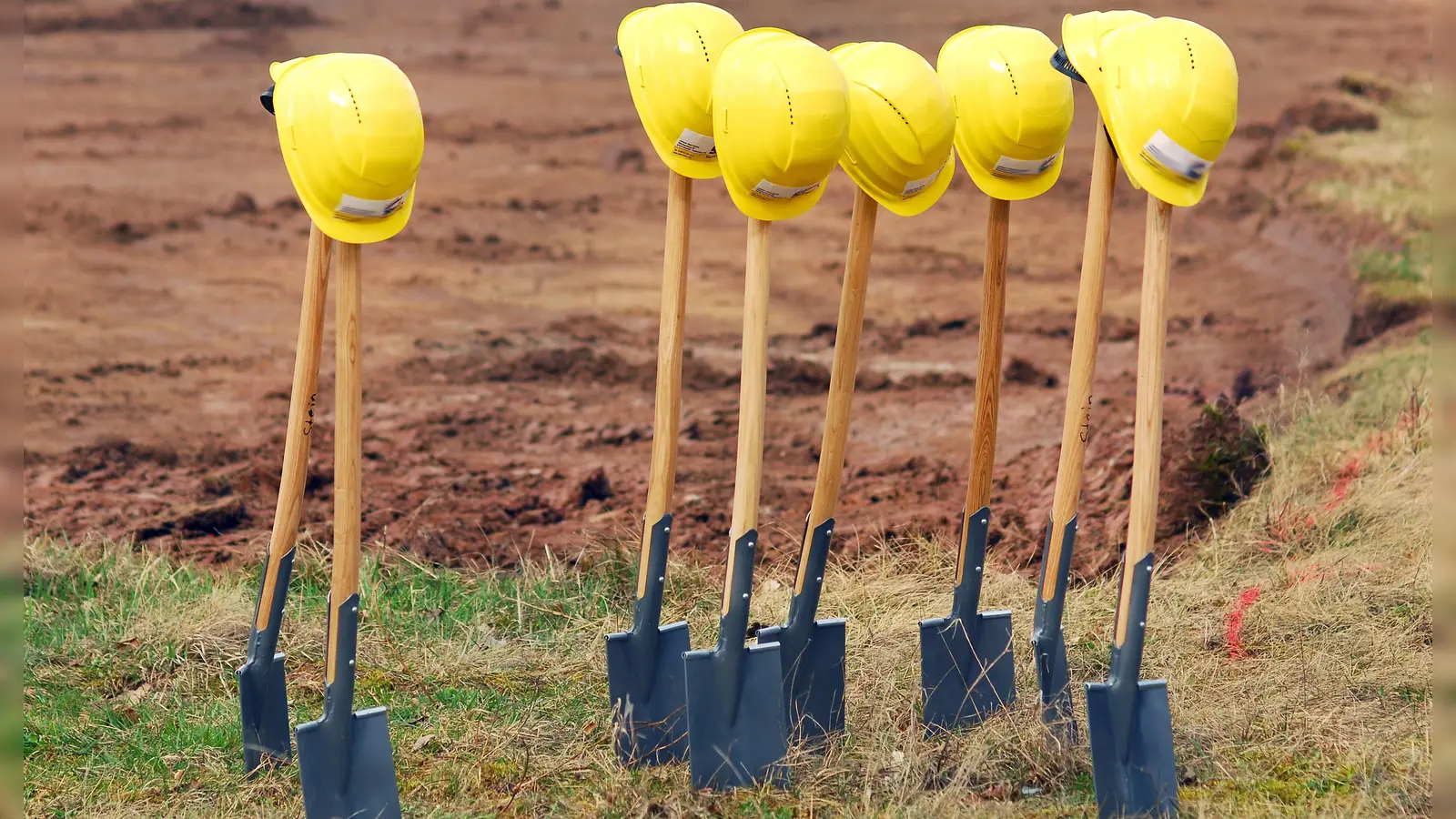Wegen eines Bauprojekts trafen sich zwei Parteien vor dem Verwaltungsgericht. (Symbolbild: Jim Albright)