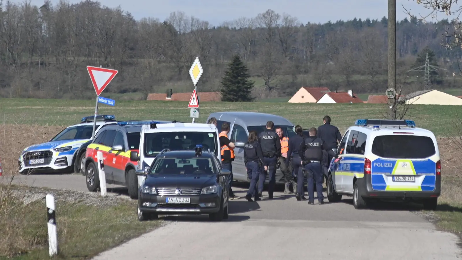Bei Bauarbeiten wurden in Lehrberg (Landkreis Ansbach) drei Granaten aus dem Zweiten Weltkrieg gefunden. (Foto: Jim Albright)