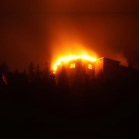 Das Kehlsteinhaus ist bei einem Brand völlig zerstört worden.  (Foto: --/Kilian Pfeiffer/dpa)