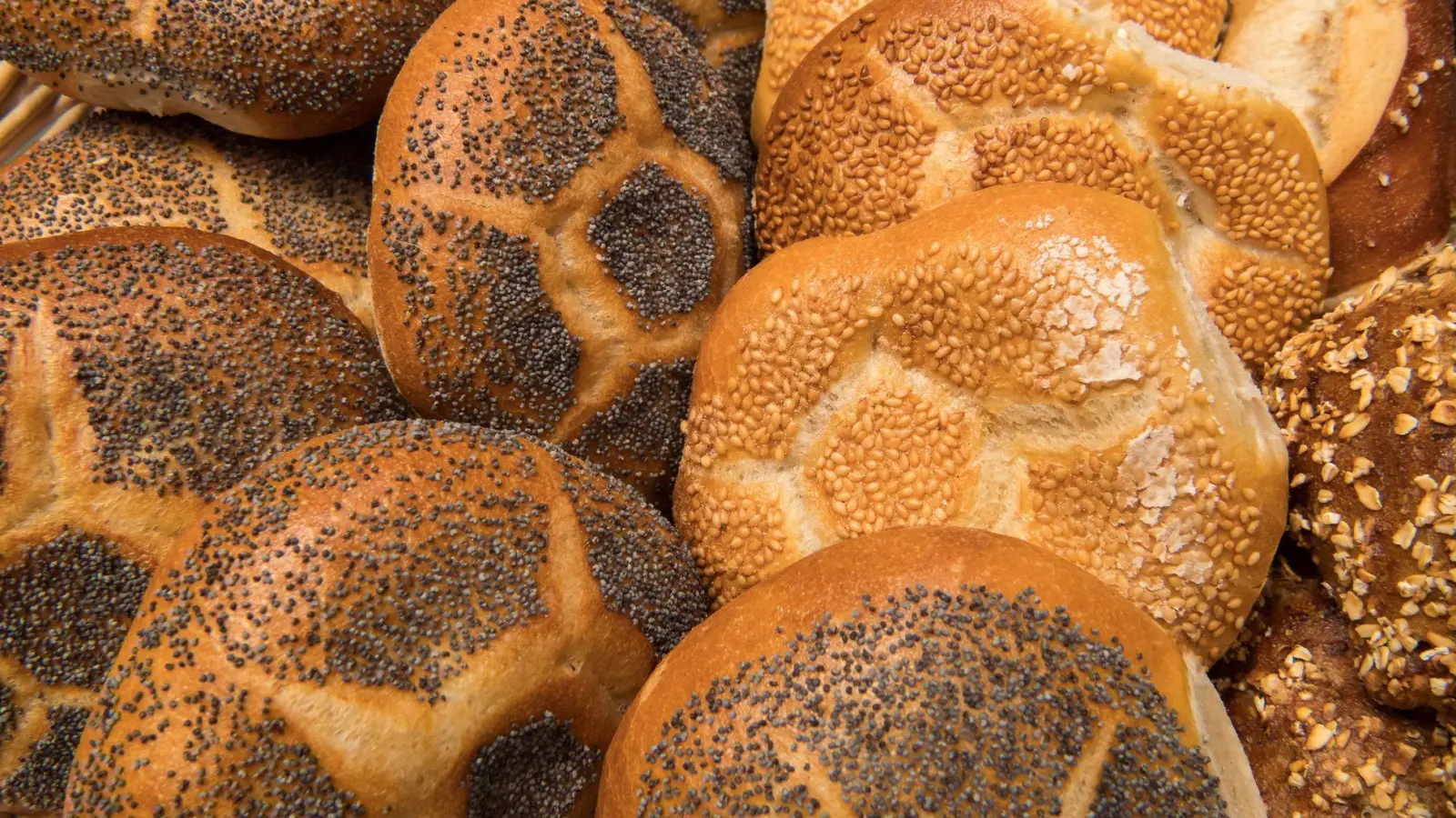 Es fanden mehrere Einbrüche bei Bäckereien im Raum Ulm statt. (Symbolfoto) (Foto: Peter Kneffel/dpa)