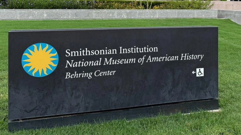 Die Ausstellungen im National Museum of American History sind Trump ein Dorn im Auge. (Archivbild) (Foto: Anna Ringle/dpa)
