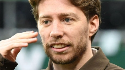 Der seit Monaten verletzte Mitchell Weiser hat deutliche Kritik an sportlichen Entscheidungen seines Clubs Werder Bremen geübt. (Archivbild) (Foto: Carmen Jaspersen/dpa)