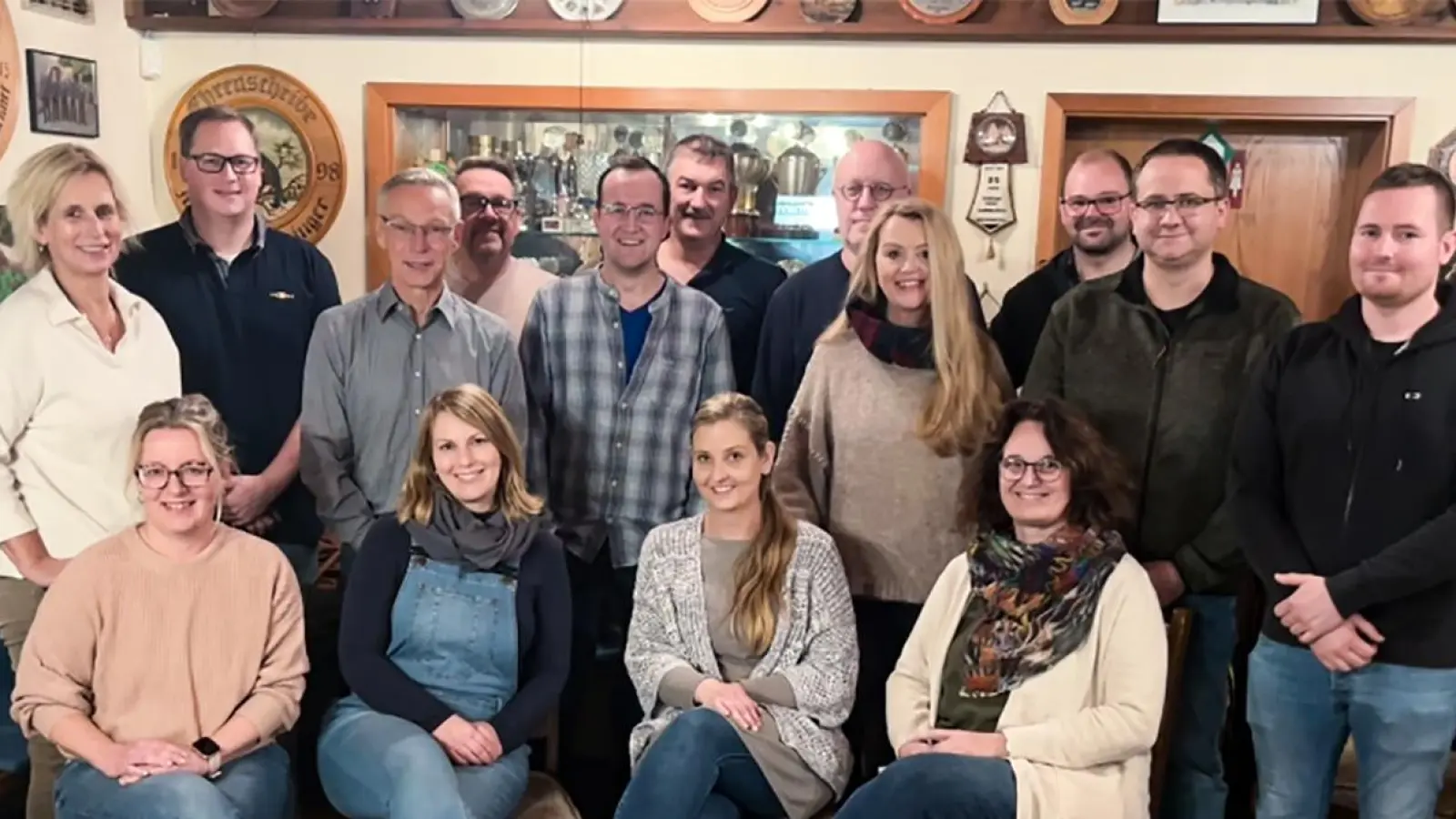 Die Kandidatinnen und Kandidaten von „Aktiv in die Zukunft” aus Gerhardshofen (Foto: Helmut Fuchs)