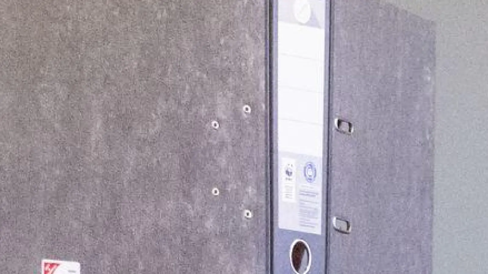 Die Staatsanwaltschaft spricht von jahrelangem Missbrauch - der Angeklagte von „Beziehung“. (Foto: Leonie Asendorpf/dpa)