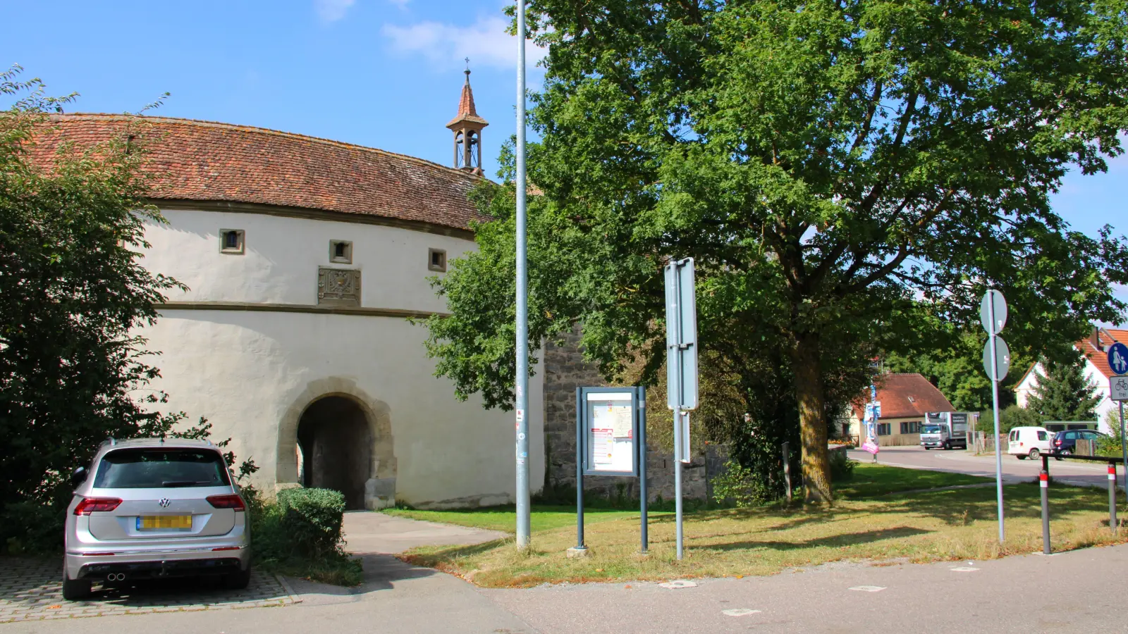 An der Stadtmauer zur Klingenbastei hatte der 28-Jährige sein Opfer lebensgefährlich verletzt. (Foto: Clarissa Kleinschrot)