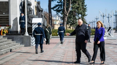 Bundestagspräsidentin Julia Klöckner (CDU) hat eine Rede im ukrainischen Parlament, der Obersten Rada, gehalten. (Foto: Sina Schuldt/dpa)