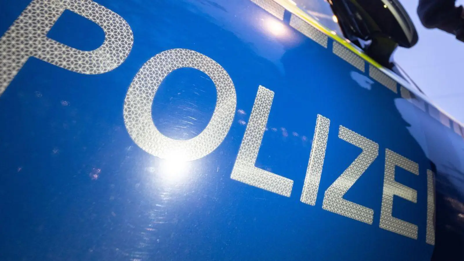 Die Polizei hat Details zu dem Vorfall bekanntgegeben. (Symbolbild) (Foto: Marijan Murat/dpa)