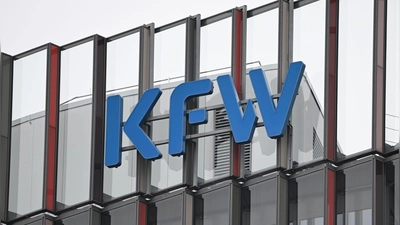 Kriege, Krisen, Katastrophen: Der Anteil der deutschen Mittelständler, die im Ausland aktiv sind, sinkt. (Foto: Arne Dedert/dpa)