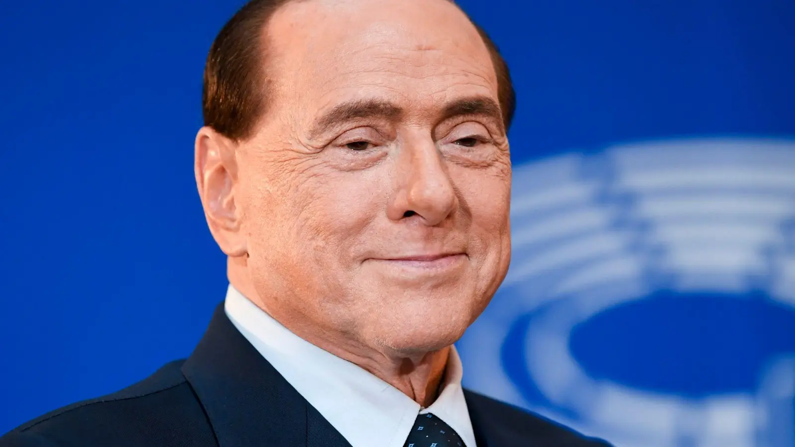 Silvio Berlusconi wird offenbar nicht neuer Staatspräsident von Italien. (Foto: picture alliance / Sven Hoppe/dpa)