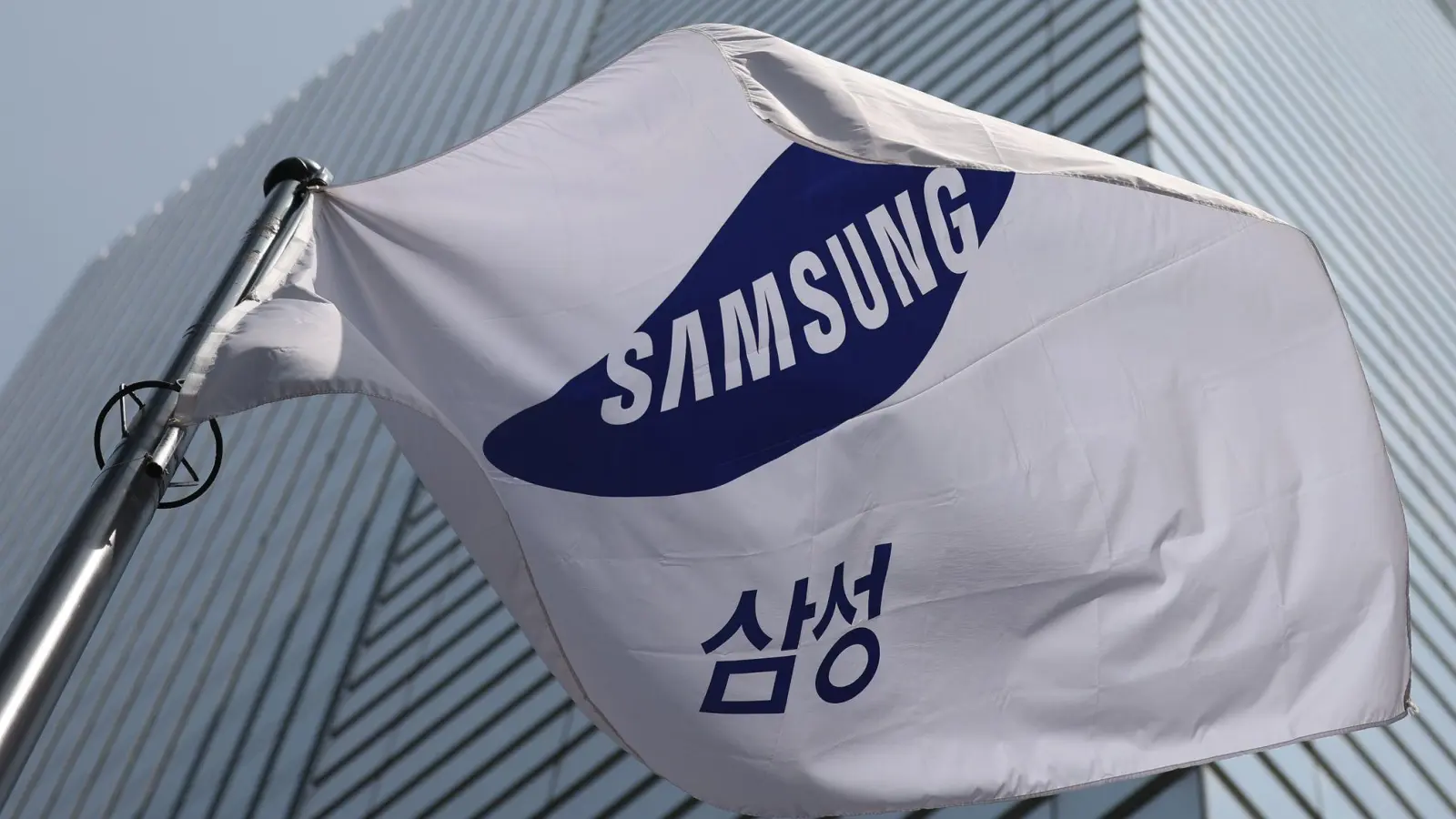 Samsung soll nach dem Willen von Geschworenen mehr als 445 Millionen Dollar wegen Patentverletzungen zahlen. (Archivbild) (Foto: YNA/dpa)