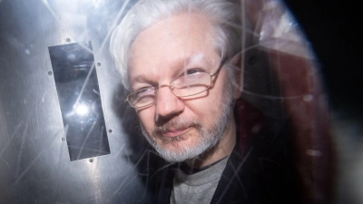 Wikileaks-Gründer Julian Assange sitzt seit April 2019 in einem britischen Gefängnis. (Foto: Dominic Lipinski/PA Wire/dpa)