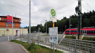Vom Bahnhof in Wicklesgreuth fahren derzeit keine Züge nach WIndsbach. (Foto: Jim Albright)