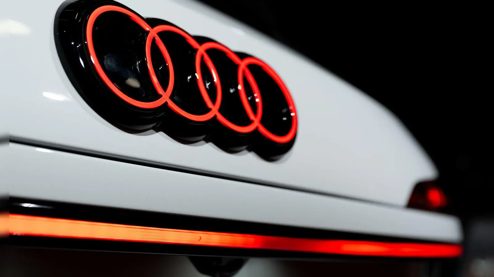 Audi baut beim Entwicklungsdienstleister PSW Stellen ab. (Foto: Sven Hoppe/dpa)