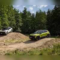 Vielseitige Antriebspalette: Neben den E-Versionen kommt der Compass auch als Mild-Hybrid und als Plug-in-Hybrid daher. (Foto: Carmine Arrichiello/CA STUDIOS/Jeep/dpa-tmn)