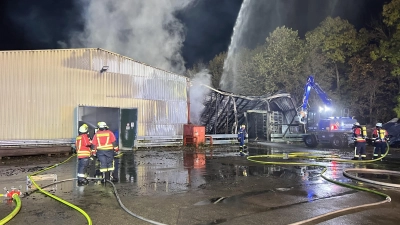 Der Brand bei Electrolux in Rothenburg am 20. Oktober richtete einen Millionenschaden an. (Archivbild: NEWS5/Pascal Höfig)