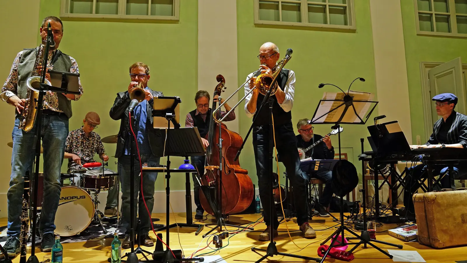 Die SRS Jazzmen gehören zu den herausragenden Jazzcombos in der Region: Nun waren sie zu Gast im Grünen Saal der Ansbacher Orangerie. (Foto: Elke Walter)
