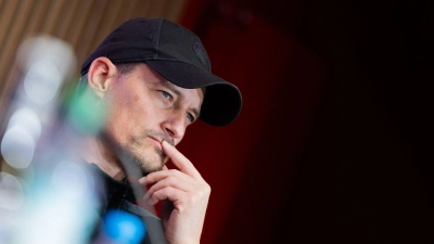 Alexander Blessin äußerte auf der Pressekonferenz nach dem Spiel in Köln deutliche Kritik.  (Foto: Rolf Vennenbernd/dpa)