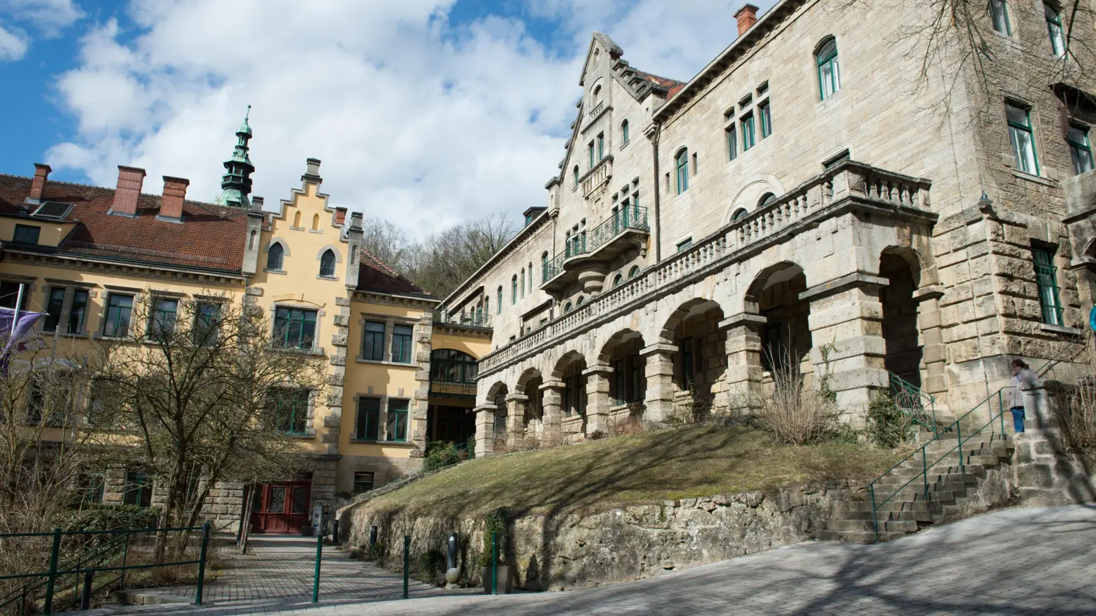 Die evangelische Landeskirche will das Wildbad Rothenburg im Rahmen ihrer Struktur- und Sparpläne schließen und verkaufen. (Foto: epd/Timm Schamberger)