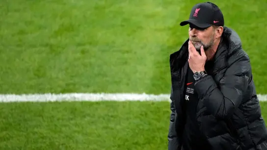 Trainer Jürgen Klopp erlitt im Finale der Champions League mit dem FC Liverpool eine bittere Niederlage. (Foto: Christophe Ena/AP/dpa)