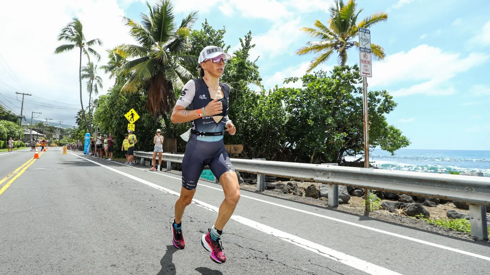 Die deutsche Anna Haug nimmt am Triathlon im US-Bundesstaat Hawaii teil. (Foto: David Pintens/BELGA/dpa)