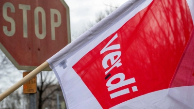 Die Gewerkschaft Verdi ruft zum zweiten Mal in diesem Jahr zu einem bundesweiten Warnstreik im ÖPNV auf. (Archivbild) (Foto: Stefan Puchner/dpa)