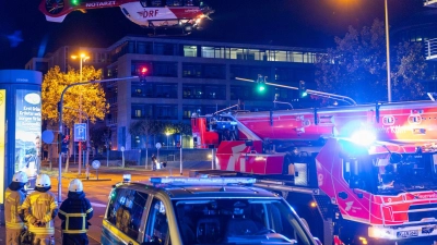 Bei der Rettung des 14-Jährigen war auch ein Hubschrauber im Einsatz. (Archivbild) (Foto: Jan Ohmen/dpa)