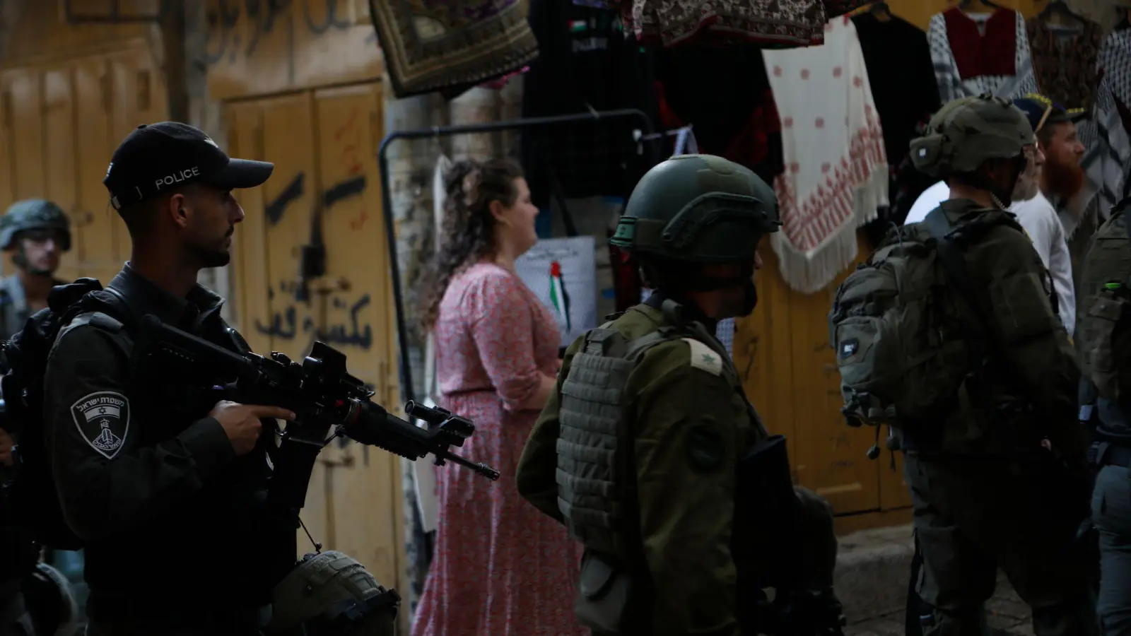 Israelische Soldaten in Hebron. (Archivbild) (Foto: Mamoun Wazwaz/APA Images via ZUMA Press Wire/dpa)