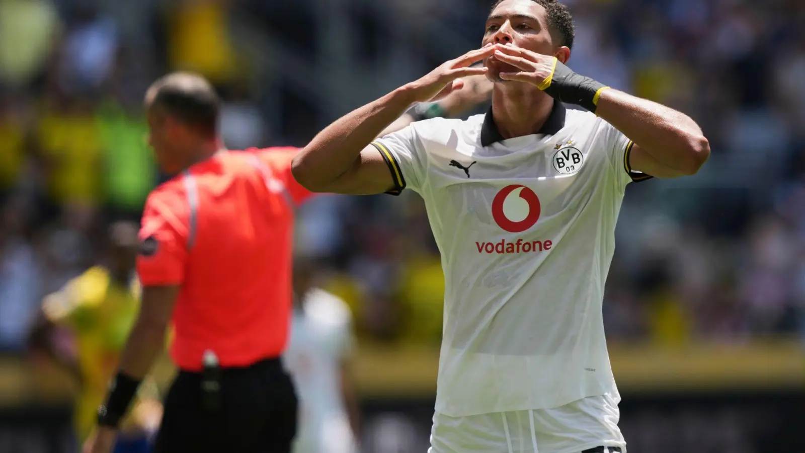 Den Achtelfinaleinzug hat der BVB so gut wie sicher.  (Foto: Carolyn Kaster/AP/dpa)