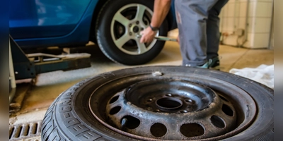Ein oft unterschätzter Faktor sind ausgewuchtete Räder. Werkstätten bieten diesen Service an, um einen gleichmäßigen Lauf der Reifen zu gewährleisten. (Foto: Pixabay)