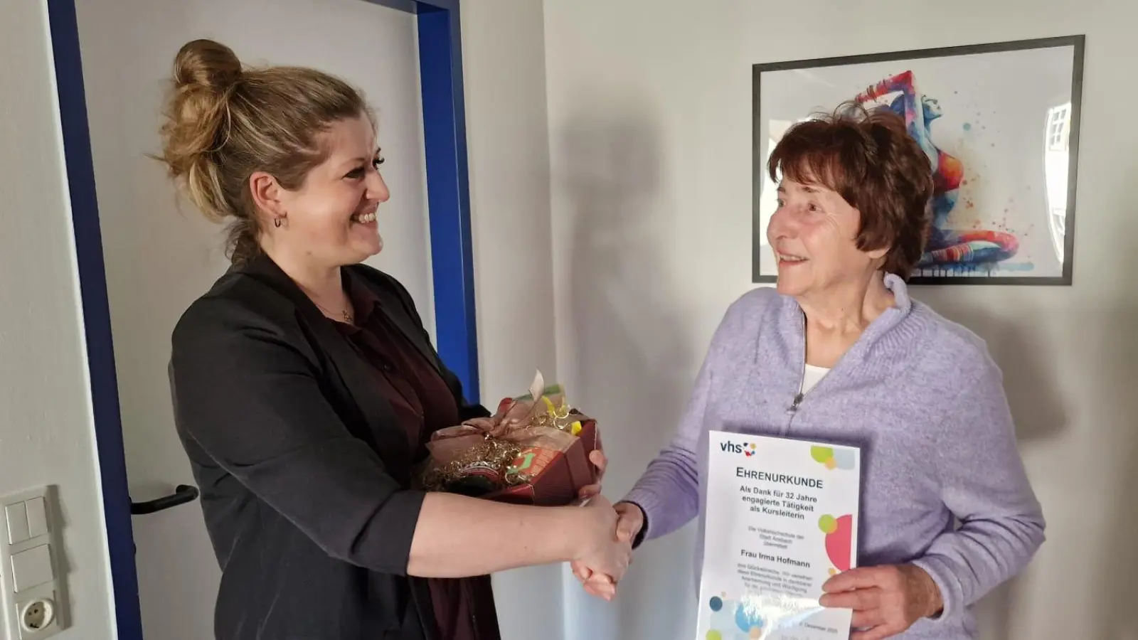 Die Aufnahme zeigt Sandra Anjoka und Irma Hofmann (rechts). (Foto: Kerstin Carl)