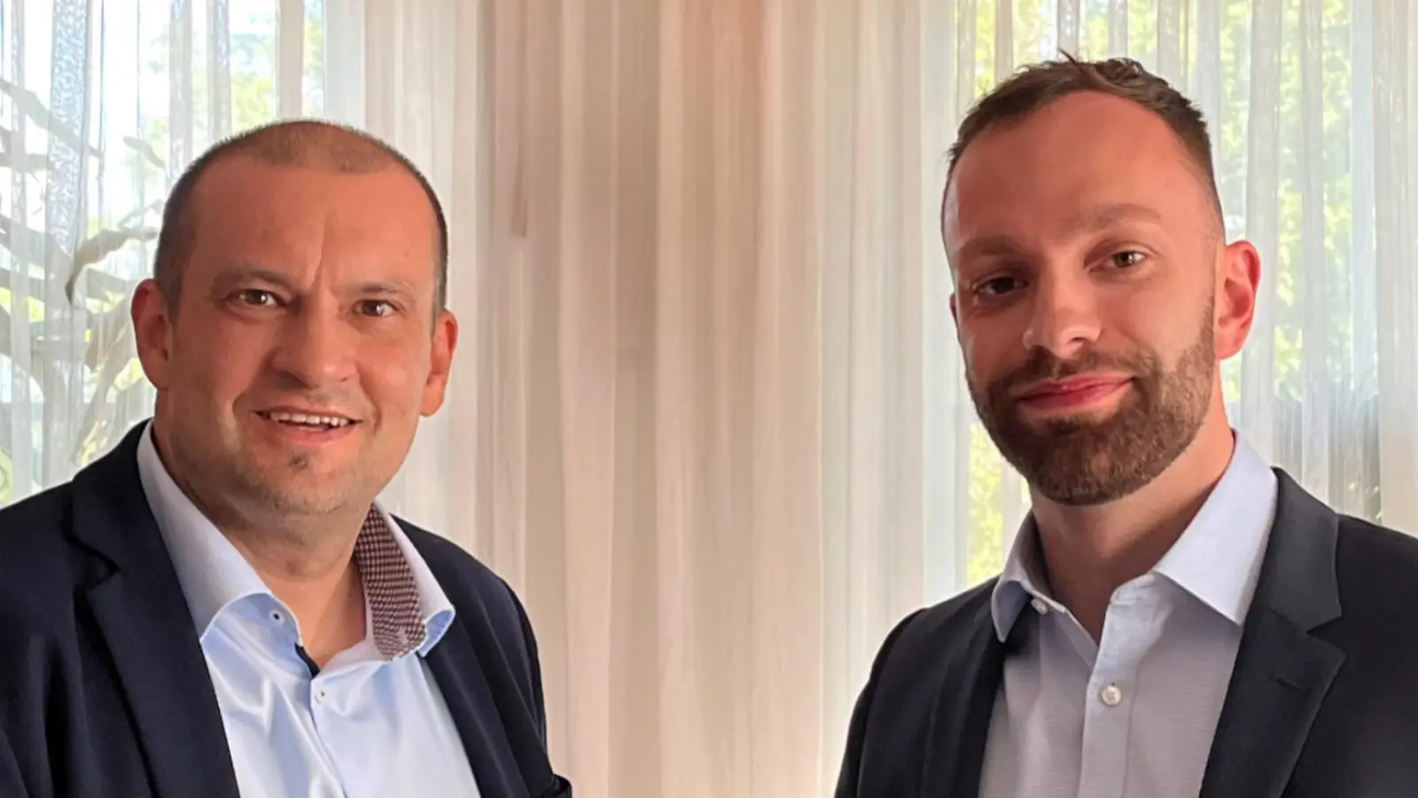 Mathias Scheuer (links) ist der designierte Bürgermeisterkandidat des Schopflocher CSU-Ortsverbands. Unser Bild zeigt ihn mit Vorsitzendem Maximilian Birmann. (Foto: CSU-Ortsverband Schopfloch/Silke Osti-Buckel)