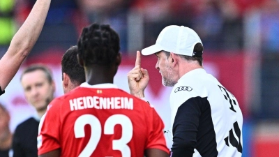 Thomas Tuchel ist bei der Partie gegen den 1.FC Köln gesperrt. (Foto: Tom Weller/dpa)