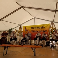 Spielen am Kirchweihsonntag groß auf: die Bierbankbläser. (Foto: Fritz Hofmann)