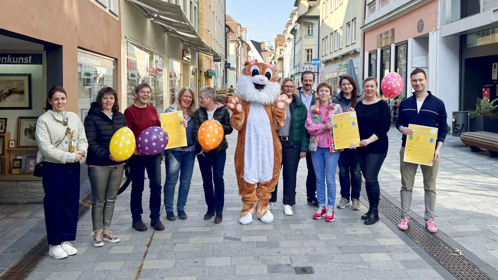 Die Gewerbeinitiative „MiteinANder – füreinANder“ lädt Kinder und Erwachsene zu einem österlichen Gewinnspiel ein. (Foto: Oliver Herbst)
