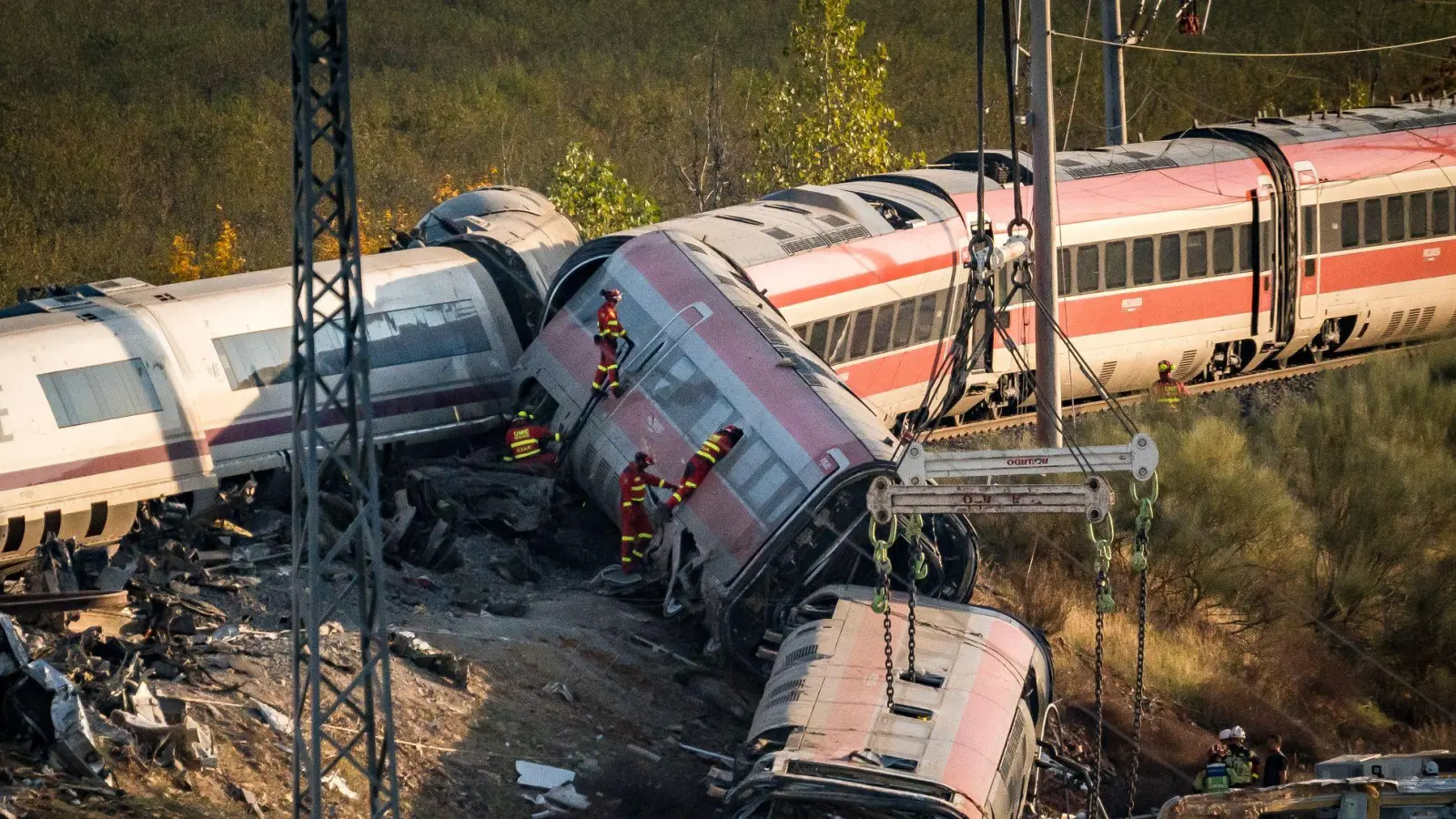 Die Fahrdatenschreiben enthalten wichtige Informationen. (Foto: Diego Radamés/EUROPA PRESS/dpa)