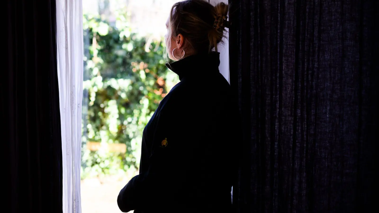 Der Indikator Psychisches Wohlbefinden wurde 2024 in der Gesundheitsberichterstattung des Bundes neu aufgenommen (Symbolbild). (Foto: Julian Stratenschulte/dpa)