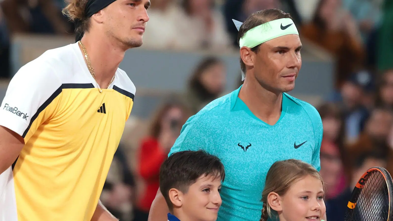 Alexander Zverev (l) trainierte zuletzt in der Nadal-Akademie auf Mallorca. (Foto: Frank Molter/dpa)
