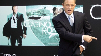„Casino Royale“ mit Daniel Craig als James Bond kam erst 2006 in die Kinos. (Foto: Juanjo Martin/EFE/EPA/dpa)
