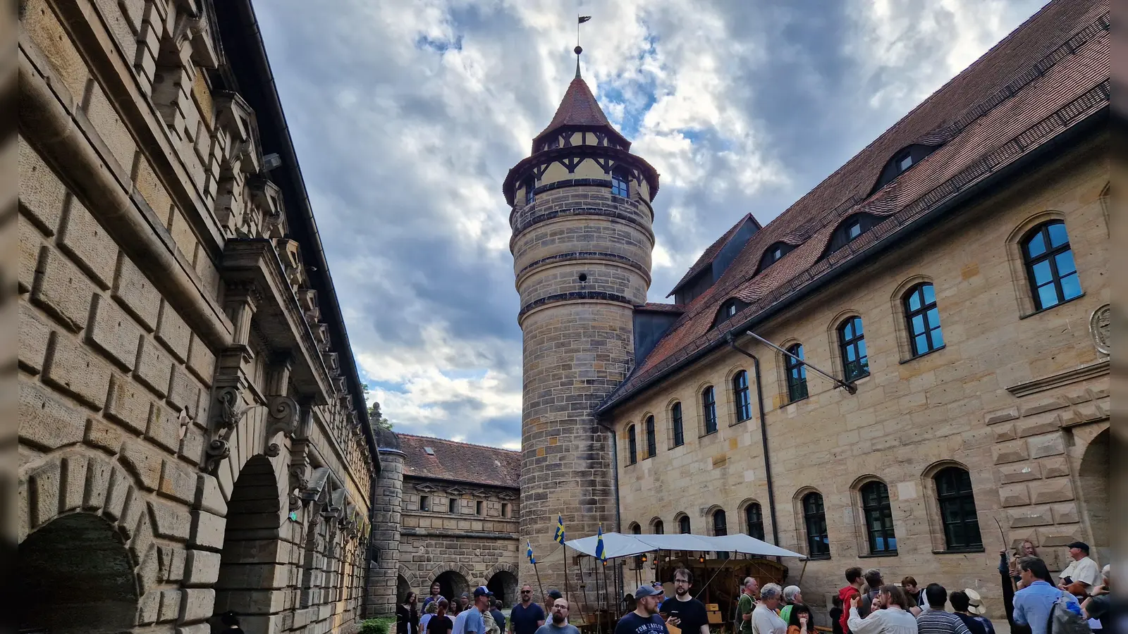 Feste in der Burg erfreuen sich stets großer Beliebtheit, zuletzt zum Beispiel die Ritterspiele. (Archivbild: Andrea Walke)