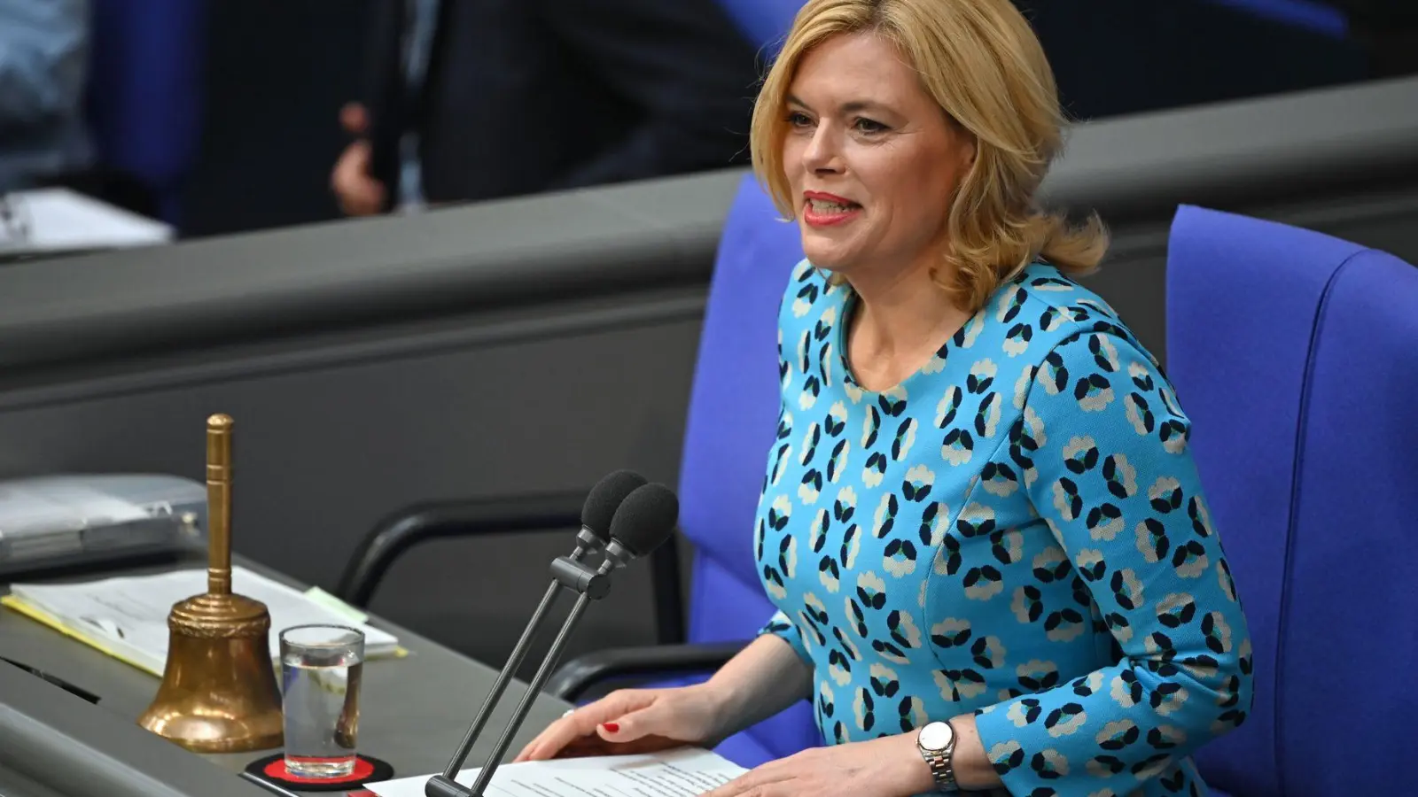 Bundestagspräsidentin Klöckner verweist auf die Verpflichtung zur Neutralität. (Archivbild)  (Foto: Katharina Kausche/dpa)