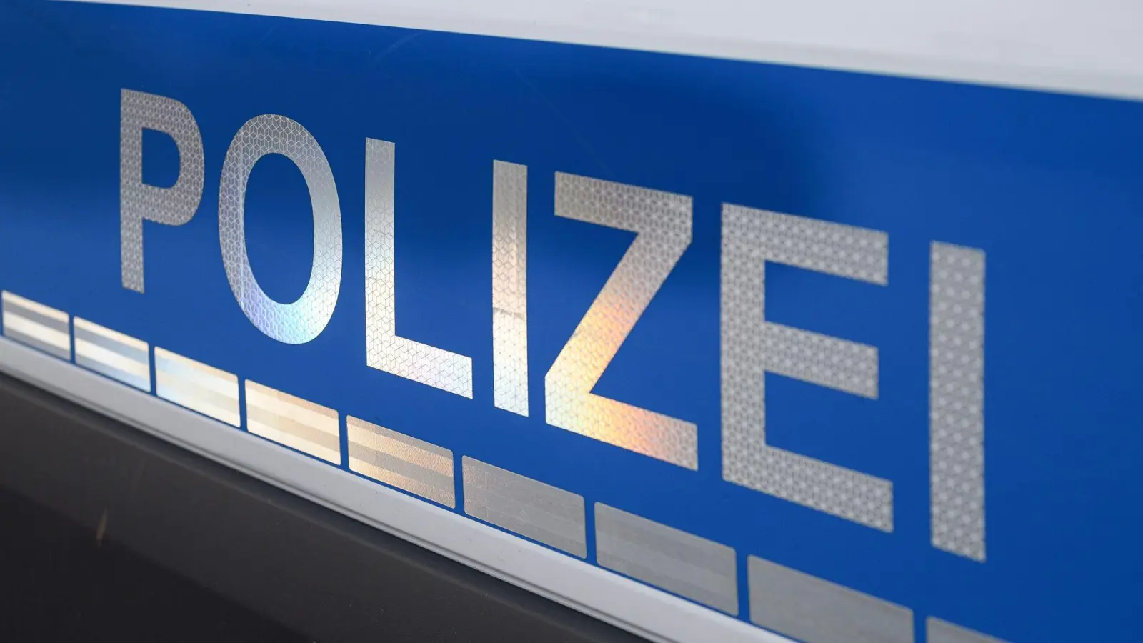 Ein 44-Jähriger ist aus einem Bezirkskrankenhaus geflohen, war aber nur kurz in Freiheit. (Symbolbild) (Foto: Daniel Vogl/dpa)