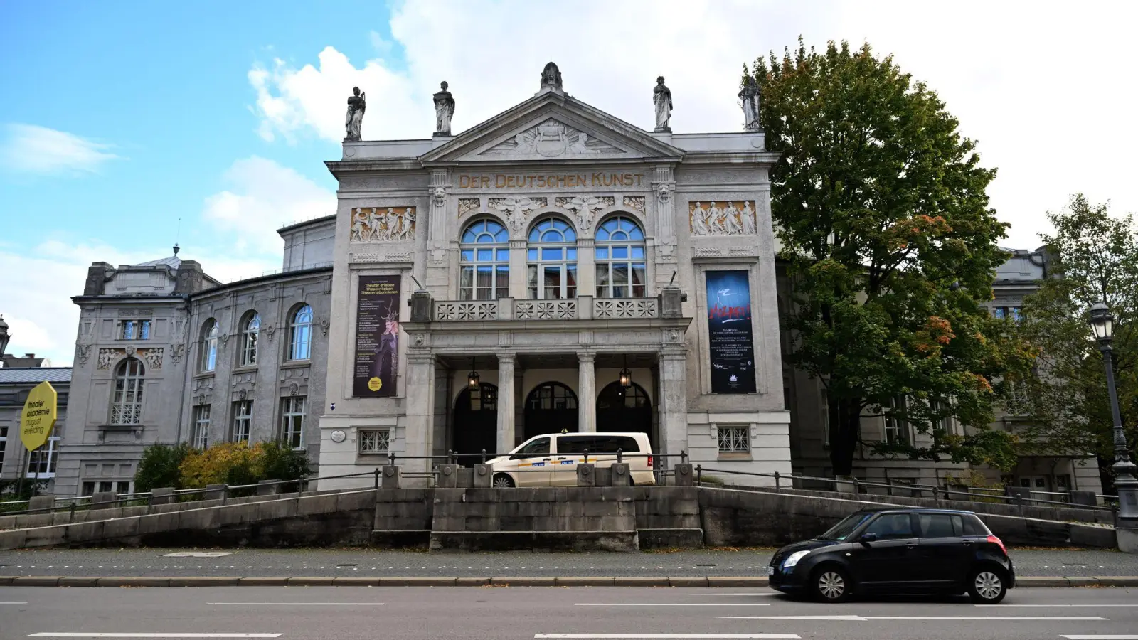 Die Premiere findet nicht im National-, sondern im Prinzregententheater statt.  (Foto: Felix Hörhager/dpa)