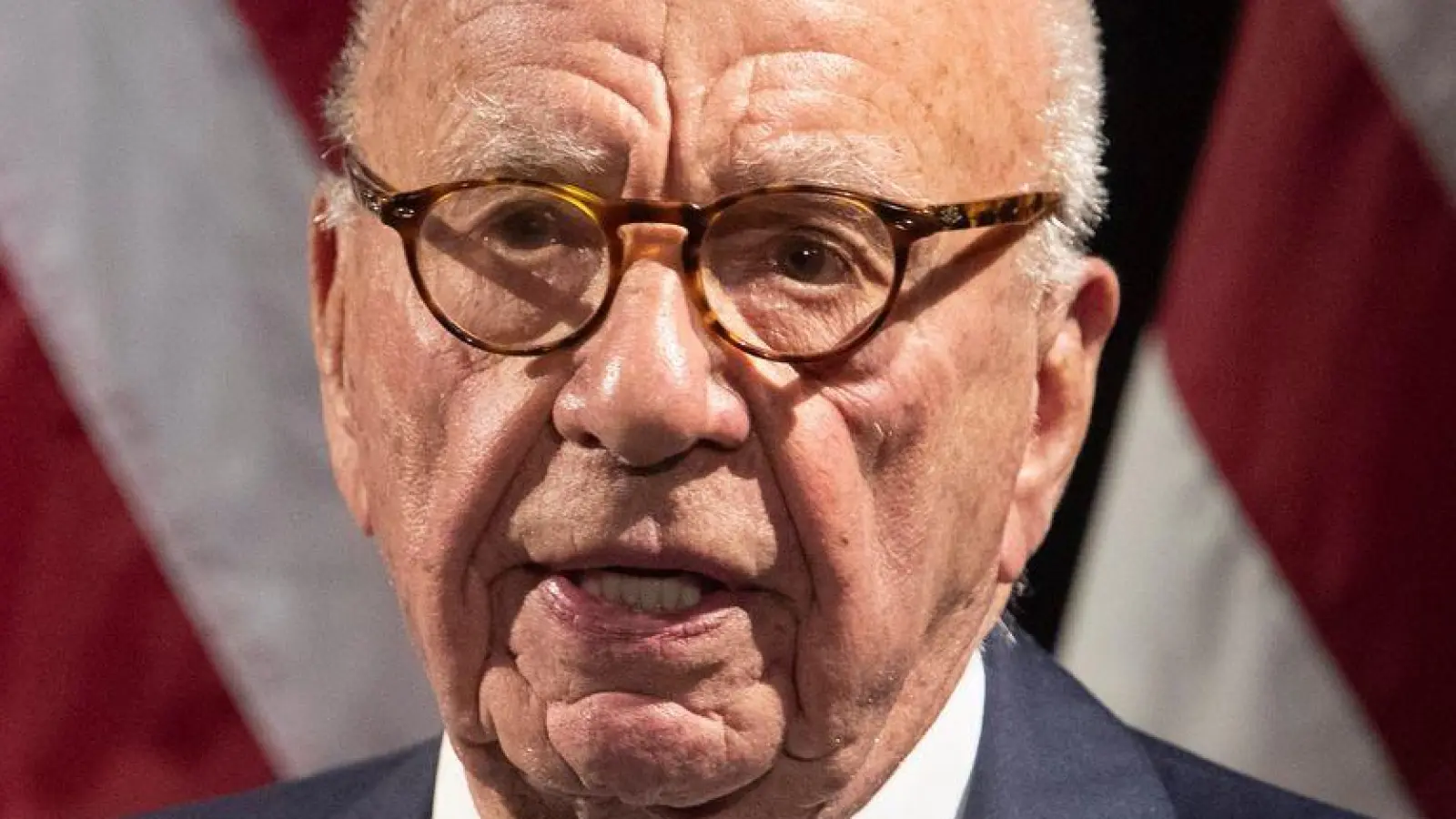 Trump pocht auf eine schnelle Aussage Murdochs (Foto: Mary Altaffer/AP/dpa)