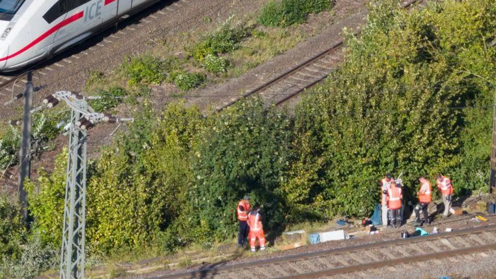 Mittlerweile läuft der Bahnverkehr zwischen Hannover und Berlin fast wieder wie gewohnt. (Foto: Julian Stratenschulte/dpa)