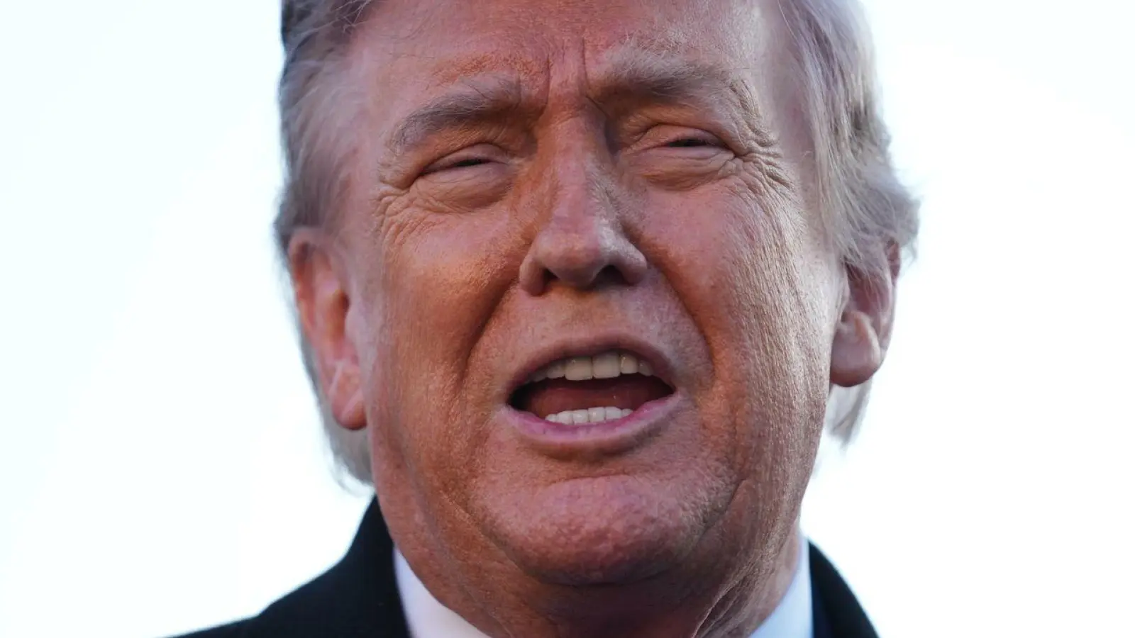Für Trump ist der ungelöste Iran-Konflikt auch eine Last bei seinem baldigen Besuch in China.  (Foto: Mark Schiefelbein/AP/dpa)