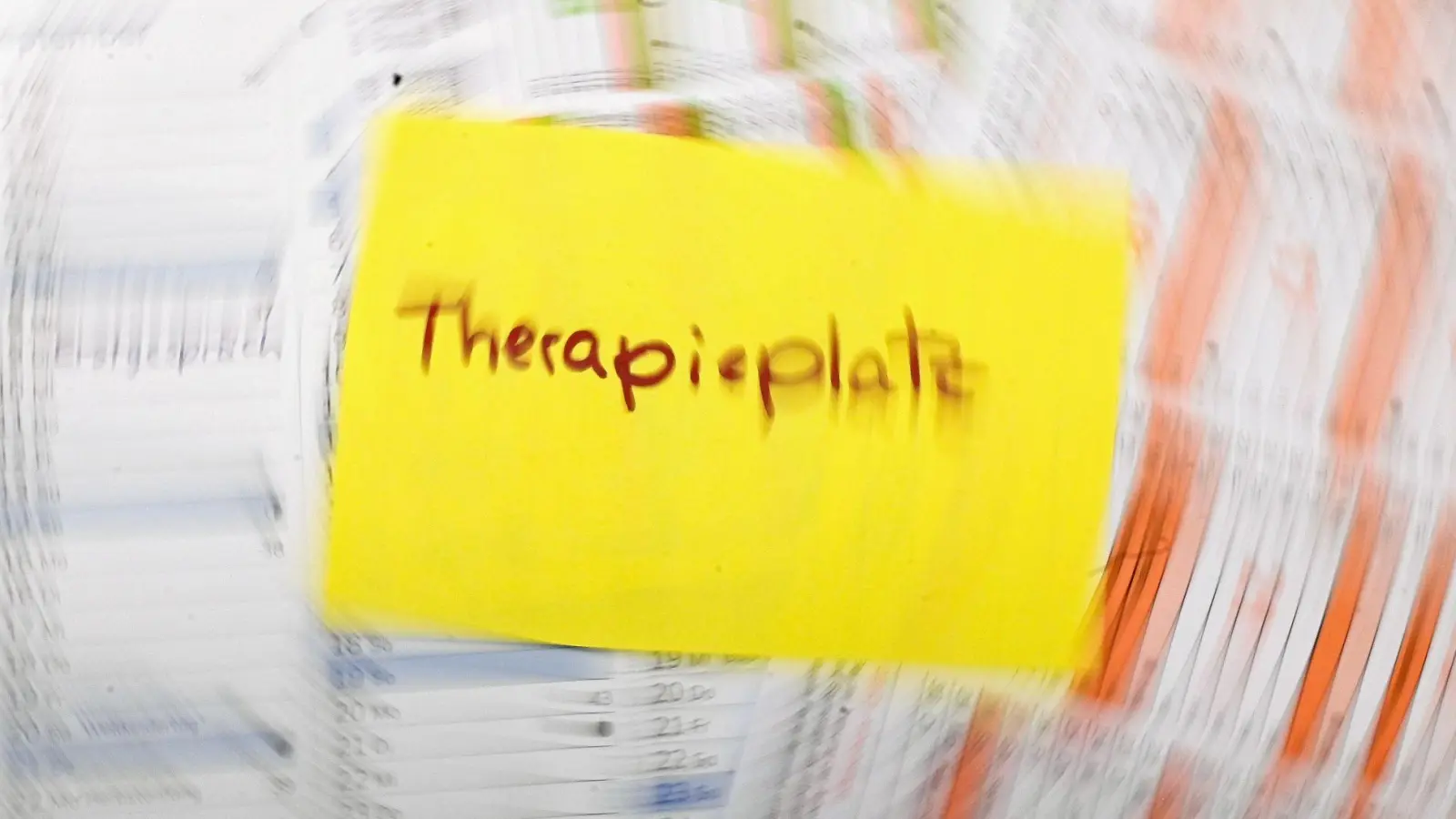 Nur wenn die Chemie mit dem Psychotherapeuten stimmt, kann eine wirksame Therapie stattfinden. (Foto: Katharina Kausche/dpa/dpa-tmn)