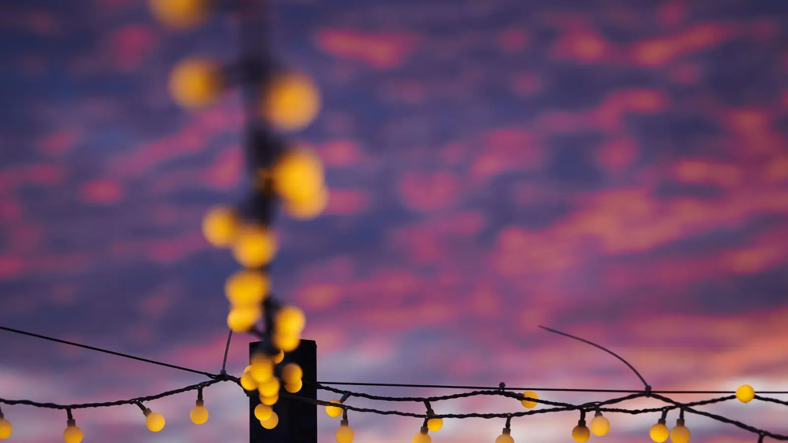 Stromvertrag teuer? Dann gibt's bald keine Argumente mehr, einen Wechsel zu scheuen. Künftig geht das nämlich schneller vonstatten. (Foto: Annette Riedl/dpa/dpa-tmn)