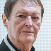 Hans-Jürgen Buchner von der Musikgruppe Haindling hat die Sommertournee 2026 abgesagt. (Archivbild) (Foto: Armin Weigel/dpa)