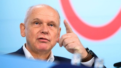 „Wir sind mit fast 100 Prozent der Gäste über die App in Kontakt“: Tui-Vorstandschef Sebastian Ebel (Archivbild) (Foto: Julian Stratenschulte/dpa)