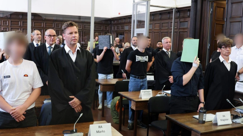 Alle Angeklagten wurden wegen Mitgliedschaft oder Unterstützung der rechten Terrorgruppe verurteilt. (Foto: Christian Charisius/dpa)